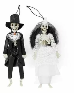 Skeleton Bride And Groom